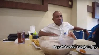 Ⓒ Hak cipta foto di atas dikembalikan sesungguhnya kepada sang pemilik foto Ⓒ Hak cipta foto di atas dikembalikan sesungguhnya kepada pemilik foto