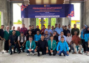 Dosen, Alumni dan Mahasiswa Progam S1 Ilmu Hukum FH USK Lakukan Pengabdian Masyarakat di Gampong Ie Meulee, Kota Sabang, Selasa (21/5/2024). FOTO/Dok. BEM FH USK. Ⓒ Hak cipta foto di atas dikembalikan sesungguhnya kepada pemilik foto