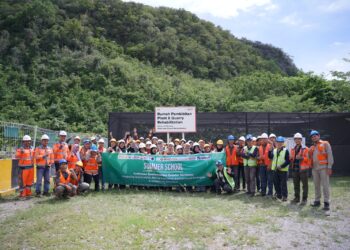 SBA Perkenalkan Praktik Tambang Berkelanjutan ke Peserta International Summer School Program