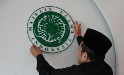 Ⓒ Hak cipta foto di atas dikembalikan sesungguhnya kepada pemilik foto Ⓒ Hak cipta foto di atas dikembalikan sesungguhnya kepada pemilik foto