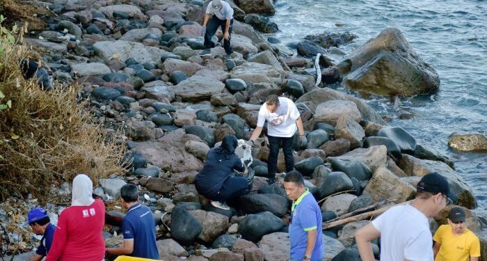 Ⓒ Hak cipta foto di atas dikembalikan sesungguhnya kepada sang pemilik foto Ⓒ Hak cipta foto di atas dikembalikan sesungguhnya kepada pemilik foto