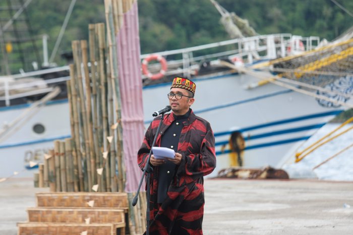 Ⓒ Hak cipta foto di atas dikembalikan sesungguhnya kepada pemilik foto Ⓒ Hak cipta foto di atas dikembalikan sesungguhnya kepada pemilik foto