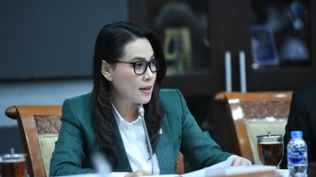 Ⓒ Hak cipta foto di atas dikembalikan sesungguhnya kepada pemilik foto Ⓒ Hak cipta foto di atas dikembalikan sesungguhnya kepada pemilik foto