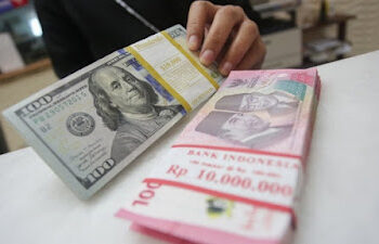 Nilai Tukar Rupiah Tembus Rp16.412 per Dolar AS, Gak Bahaya Tah?