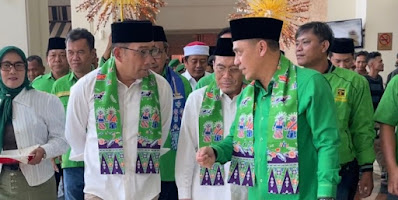 Ⓒ Hak cipta foto di atas dikembalikan sesungguhnya kepada pemilik foto Ⓒ Hak cipta foto di atas dikembalikan sesungguhnya kepada pemilik foto