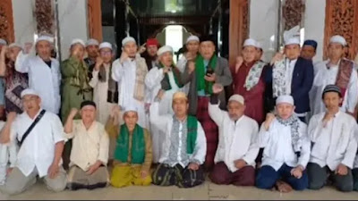 Ⓒ Hak cipta foto di atas dikembalikan sesungguhnya kepada pemilik foto Ⓒ Hak cipta foto di atas dikembalikan sesungguhnya kepada pemilik foto