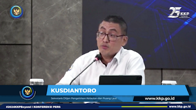 Ⓒ Hak cipta foto di atas dikembalikan sesungguhnya kepada sang pemilik foto Ⓒ Hak cipta foto di atas dikembalikan sesungguhnya kepada pemilik foto