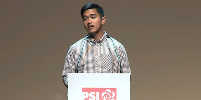 Ⓒ Hak cipta foto di atas dikembalikan sesungguhnya kepada pemilik foto Ⓒ Hak cipta foto di atas dikembalikan sesungguhnya kepada pemilik foto