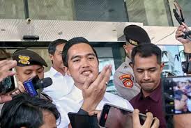 Ⓒ Hak cipta foto di atas dikembalikan sesungguhnya kepada sang pemilik foto Ⓒ Hak cipta foto di atas dikembalikan sesungguhnya kepada pemilik foto