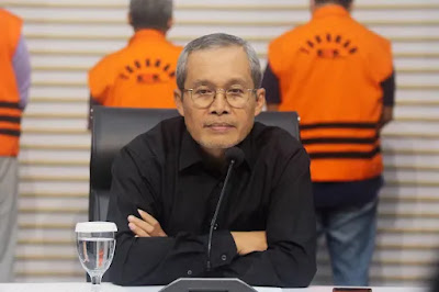 Ⓒ Hak cipta foto di atas dikembalikan sesungguhnya kepada sang pemilik foto Ⓒ Hak cipta foto di atas dikembalikan sesungguhnya kepada pemilik foto