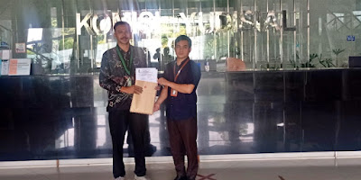 Ⓒ Hak cipta foto di atas dikembalikan sesungguhnya kepada sang pemilik foto Ⓒ Hak cipta foto di atas dikembalikan sesungguhnya kepada pemilik foto