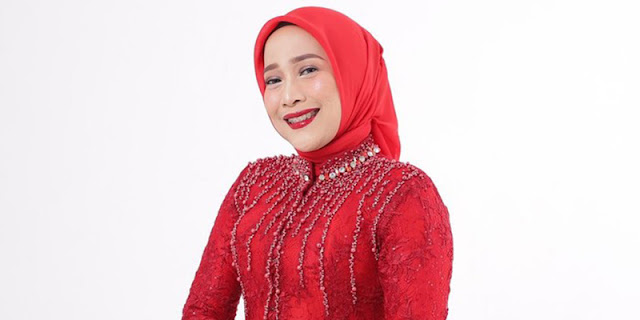 Ⓒ Hak cipta foto di atas dikembalikan sesungguhnya kepada sang pemilik foto Ⓒ Hak cipta foto di atas dikembalikan sesungguhnya kepada pemilik foto