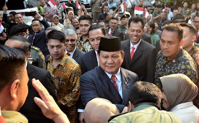 Ⓒ Hak cipta foto di atas dikembalikan sesungguhnya kepada pemilik foto Ⓒ Hak cipta foto di atas dikembalikan sesungguhnya kepada pemilik foto