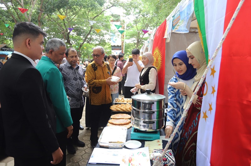 USK Sajikan Kuliner dari 15 Negara di International Food Festival