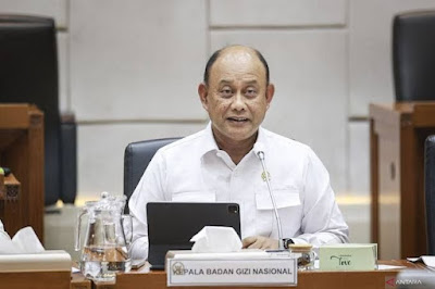 Ⓒ Hak cipta foto di atas dikembalikan sesungguhnya kepada sang pemilik foto Ⓒ Hak cipta foto di atas dikembalikan sesungguhnya kepada pemilik foto