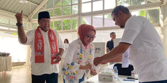 Ⓒ Hak cipta foto di atas dikembalikan sesungguhnya kepada pemilik foto Ⓒ Hak cipta foto di atas dikembalikan sesungguhnya kepada pemilik foto