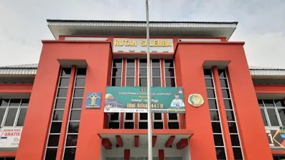 Ⓒ Hak cipta foto di atas dikembalikan sesungguhnya kepada sang pemilik foto Ⓒ Hak cipta foto di atas dikembalikan sesungguhnya kepada pemilik foto