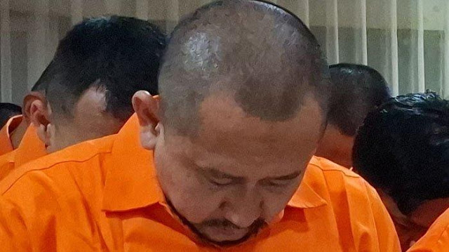 Ⓒ Hak cipta foto di atas dikembalikan sesungguhnya kepada sang pemilik foto Ⓒ Hak cipta foto di atas dikembalikan sesungguhnya kepada pemilik foto