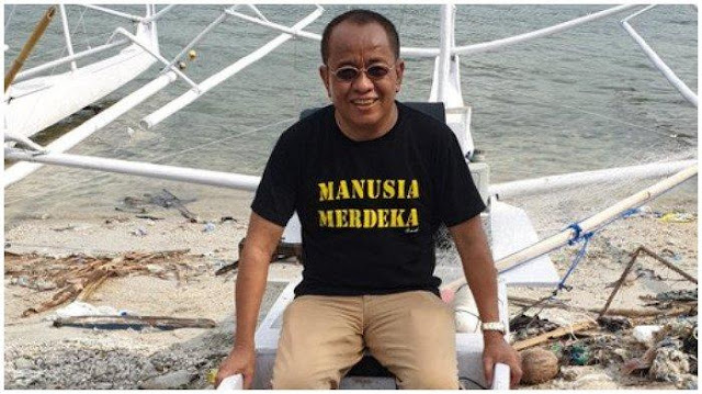 Ⓒ Hak cipta foto di atas dikembalikan sesungguhnya kepada sang pemilik foto Ⓒ Hak cipta foto di atas dikembalikan sesungguhnya kepada pemilik foto