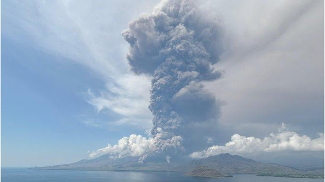Gunung Lewotobi Kembali Erupsi, 13 Ribu Warga Mengungsi, 3 Desa di Sikka Dievakuasi sejak Malam