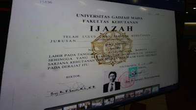 Usai UI Tangguhkan Gelar Doktor Bahlil, Warganet Pertanyakan Ijazah Jokowi dan Fufufafa