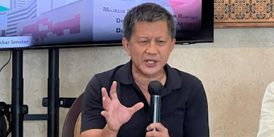 Rocky Gerung: Jokowi Cacat Konstitusi, Demokrasi dan Moral