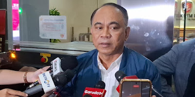 Ⓒ Hak cipta foto di atas dikembalikan sesungguhnya kepada pemilik foto Ⓒ Hak cipta foto di atas dikembalikan sesungguhnya kepada pemilik foto