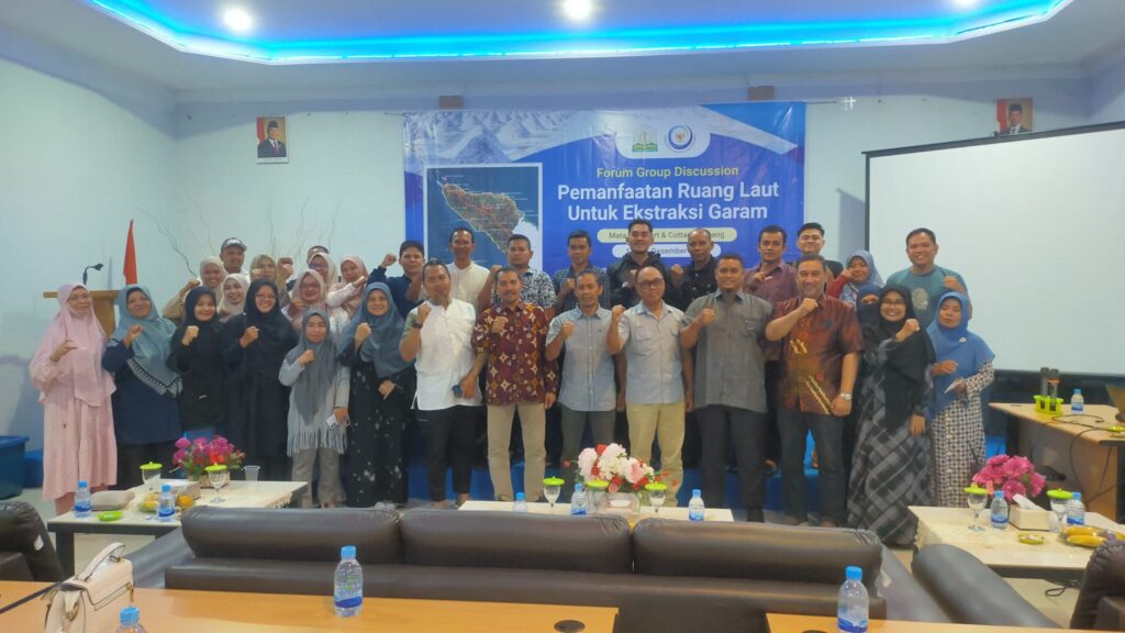 Focus Group Discussion (FGD) Pemanfataan Ruang Laut untuk Ekstraksi Garam Dinas Kelautan dan Perikanan (DKP) Aceh di Sabang. FOTO/Net. Ⓒ Hak cipta foto di atas dikembalikan sesungguhnya kepada pemilik foto