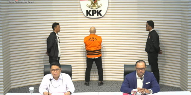 Ⓒ Hak cipta foto di atas dikembalikan sesungguhnya kepada pemilik foto Ⓒ Hak cipta foto di atas dikembalikan sesungguhnya kepada pemilik foto