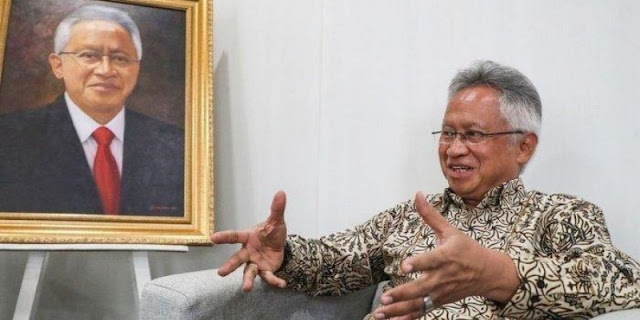 Ⓒ Hak cipta foto di atas dikembalikan sesungguhnya kepada sang pemilik foto Ⓒ Hak cipta foto di atas dikembalikan sesungguhnya kepada pemilik foto