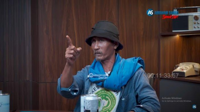 Ⓒ Hak cipta foto di atas dikembalikan sesungguhnya kepada pemilik foto Ⓒ Hak cipta foto di atas dikembalikan sesungguhnya kepada pemilik foto