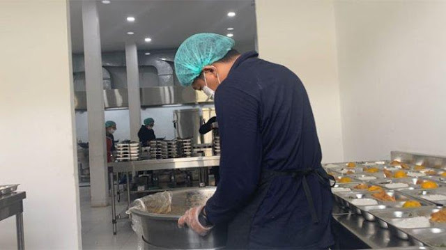 Wadah Makan Bergizi Gratis Disebut Mirip Kotak Konsumsi Napi, Begini Reaksi Jubir Kepresidenan