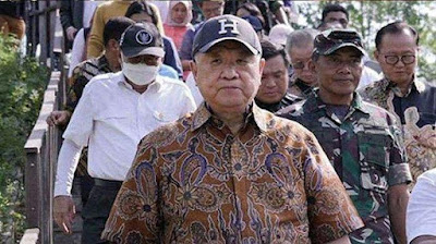 Diduga Bayar Nelayan untuk Mengaku Dalang Pagar Laut, Strategi Aguan Kuno!