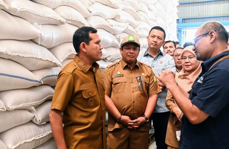 Ⓒ Hak cipta foto di atas dikembalikan sesungguhnya kepada pemilik foto Ⓒ Hak cipta foto di atas dikembalikan sesungguhnya kepada pemilik foto