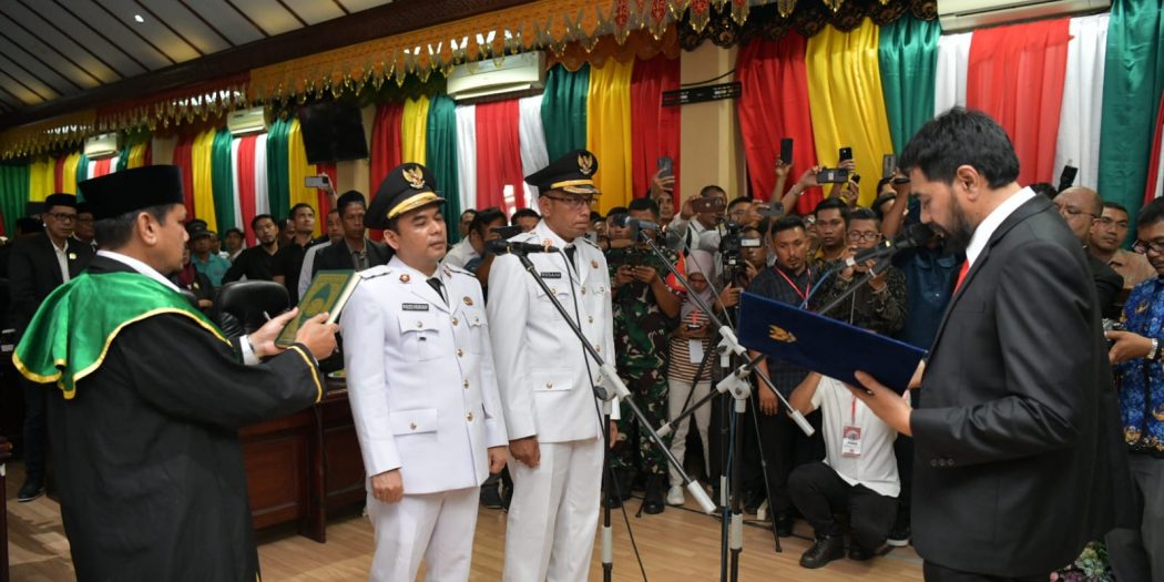 Lantik Wali Kota-Wakil Wali Kota, Mualem Yakin Lhokseumawe Kembali Jadi Kota Petro Dolar