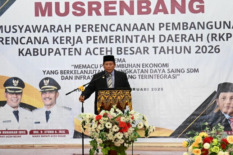 Musyawarah Perencanaan Pembangunan (Musrenbang) Rencana Kerja Pemerintah Daerah (RKPD) Kabupaten Aceh Besar Tahun 2026 resmi dibuka oleh Plt Sekretaris Daerah (Sekda) Aceh Besar, Bahrul Jamil, di Aula SKB Kota Jantho, Senin (24/2/2025). FOTO/Net. Ⓒ Hak cipta foto di atas dikembalikan sesungguhnya kepada pemilik foto
