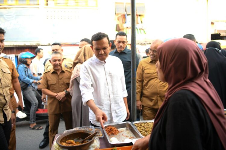 Ⓒ Hak cipta foto di atas dikembalikan sesungguhnya kepada pemilik foto Ⓒ Hak cipta foto di atas dikembalikan sesungguhnya kepada pemilik foto