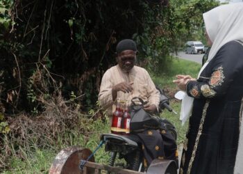 Kisah Marlina Muzakir, Gemar Menebar Kebaikan Dalam Diam