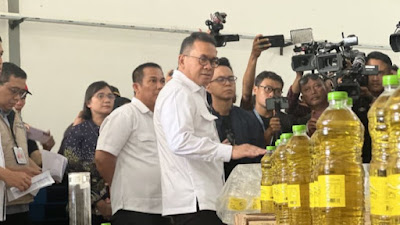 Ⓒ Hak cipta foto di atas dikembalikan sesungguhnya kepada pemilik foto Ⓒ Hak cipta foto di atas dikembalikan sesungguhnya kepada pemilik foto
