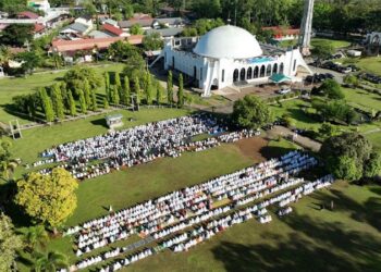 Pemerintah Kabupaten Aceh Besar akan menggelar Shalat Idul Fitri 1 Syawal 1446 H yang dipusatkan di lingkungan Masjid Agung Al-Munawwarah, Kota Jantho. FOTO/Dok. Humas Pemkab Aceh Besar. Ⓒ Hak cipta foto di atas dikembalikan sesungguhnya kepada pemilik foto