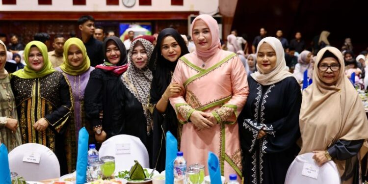 Ⓒ Hak cipta foto di atas dikembalikan sesungguhnya kepada pemilik foto