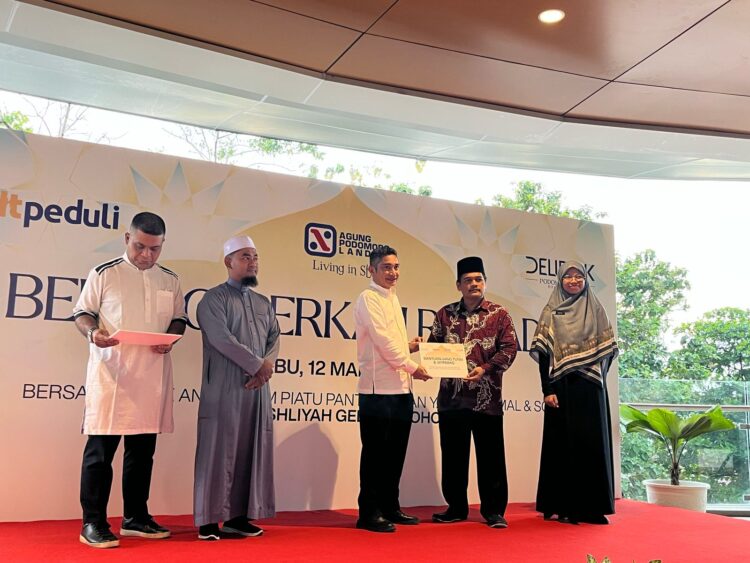 DT Peduli Sumut dan Delipark Podomoro City Medan Gelar Santunan-Buka Puasa Bersama Yatim