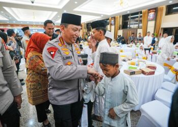 Berbagi Takjil dan Buka Puasa Bersama, Kapolri Perkuat Sinergi dengan Media dan Masyarakat