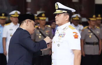 Perwira Tinggi (Pati) TNI Angkatan Laut,  Laksamana Muda (Laksda) TNI Edwin Rajo Mangkuto atau yang akrab disebut Laksamana Edwin hari ini resmi dilantik sebagai Wakil Gubernur Lembaga Ketahanan Nasional Republik Indonesia (Lemhannas RI). FOTO/Net. Ⓒ Hak cipta foto di atas dikembalikan sesungguhnya kepada pemilik foto