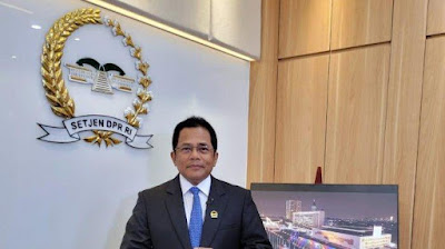 Ⓒ Hak cipta foto di atas dikembalikan sesungguhnya kepada sang pemilik foto Ⓒ Hak cipta foto di atas dikembalikan sesungguhnya kepada pemilik foto