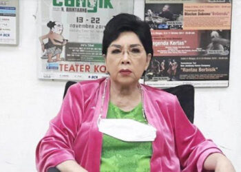Titiek Puspa Belum Sadarkan Diri Pasca Pecah Pembuluh Darah, Kemungkinan Lebaran di Rumah Sakit