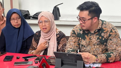 Ⓒ Hak cipta foto di atas dikembalikan sesungguhnya kepada pemilik foto Ⓒ Hak cipta foto di atas dikembalikan sesungguhnya kepada pemilik foto