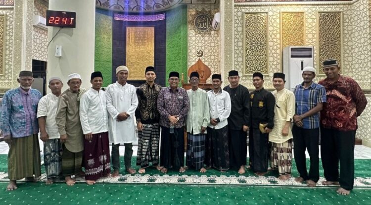 Ⓒ Hak cipta foto di atas dikembalikan sesungguhnya kepada pemilik foto Ⓒ Hak cipta foto di atas dikembalikan sesungguhnya kepada pemilik foto