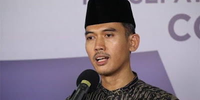 Ⓒ Hak cipta foto di atas dikembalikan sesungguhnya kepada sang pemilik foto Ⓒ Hak cipta foto di atas dikembalikan sesungguhnya kepada pemilik foto