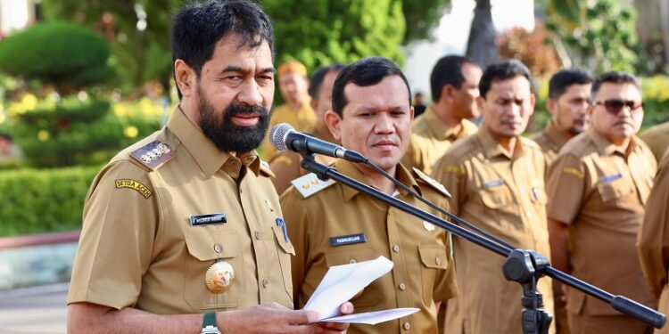 Ⓒ Hak cipta foto di atas dikembalikan sesungguhnya kepada sang pemilik foto Ⓒ Hak cipta foto di atas dikembalikan sesungguhnya kepada pemilik foto
